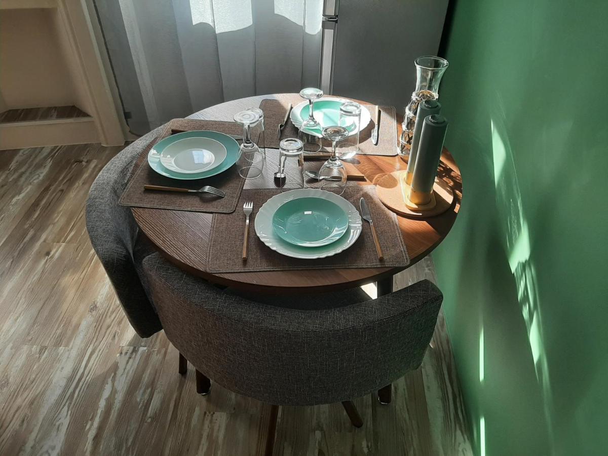 3 Apt T2 Cosy De 40 A 50 M2 Ideal Pour Un Deplacement Pro " Les Iris " Бур-Сент-Андеоль Экстерьер фото